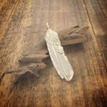 0324「上銀特大フェザーブローチ」販売・買取（原宿）